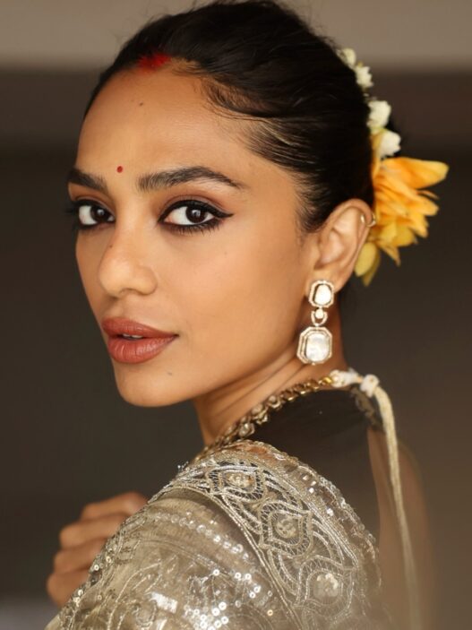 Sobhita Dhulipala Stuns in Rs 3.95 Lakh Manish Malhotra Saree at WAVES 2025
