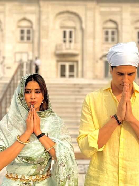 Sidharth & Janhvi Bring the Heat to Delhi with ‘Param Sundari’