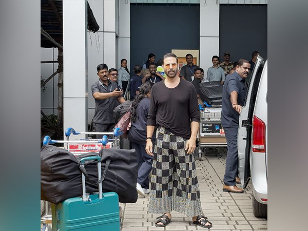 ₹82,756 for These Pants? Akshay Kumar Just Took Gender-Fluid Fashion to the Skies
