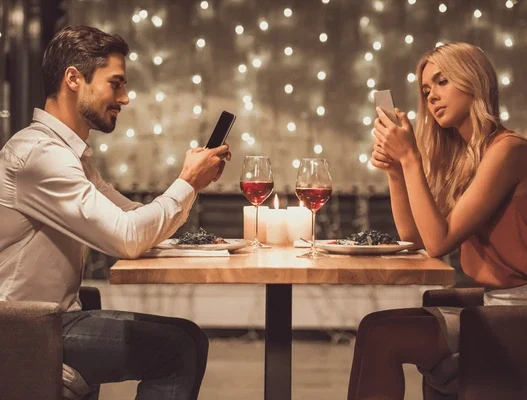 Put Down the Phone, Pick Up the Fork — Your Relationship Will Thank You