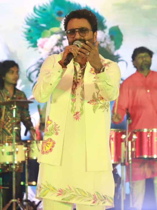 MJ Is Back With A Bang! Manish Joshi To Set Kora Kendra On Fire This Navratri With ‘Sur The Soul’ Magic