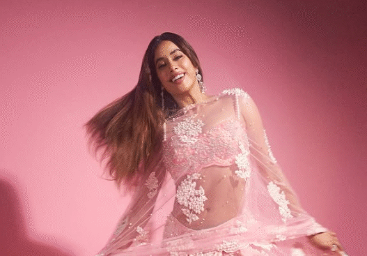 Janhvi Kapoor Dazzles in Blush Pink Manish Malhotra Lehenga