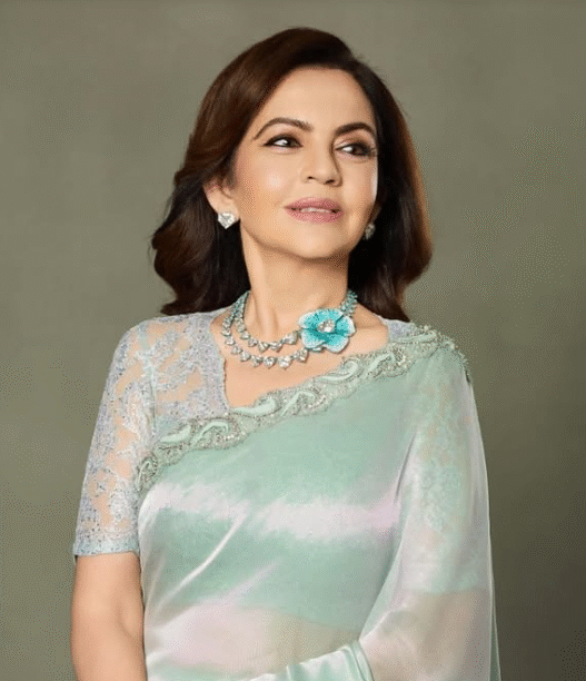 Nita Ambani Dazzles in Manish Malhotra’s Sculptural Floral Necklace at The  Ba***ds Of Bollywood Premiere