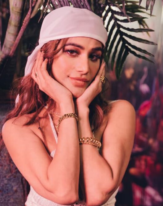 Poonam Pandey to Cast as Mandodari in Lav Kush Ramlila at Red Fort