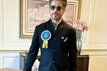 Shah Rukh Khan Brings Royal Elegance to the 71st National Film Awards