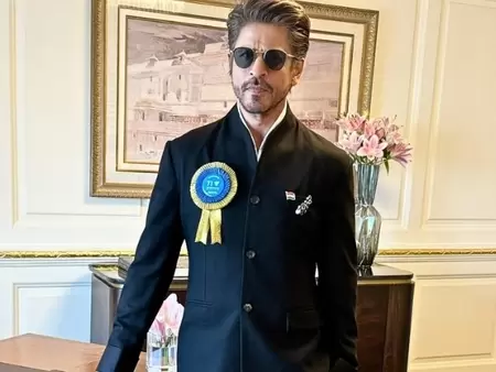 Shah Rukh Khan Brings Royal Elegance to the 71st National Film Awards