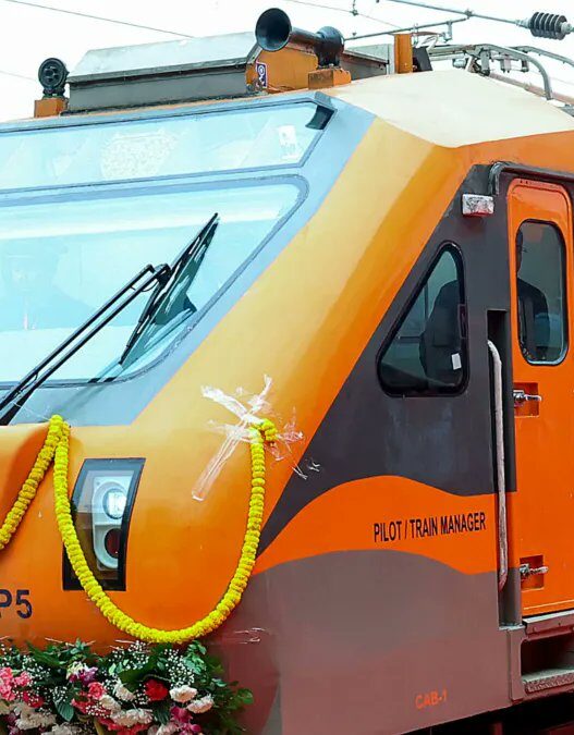 Gujarat’s First Amrit Bharat Express Begins Service, Connecting West to East India