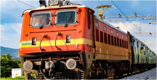 Chhath Puja 2025: Indian Railways Deploys 1,500 Special Trains to Ease Festive Travel Rush