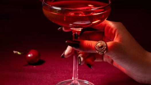 Sip, Smile, Repeat: Valentine’s Day Cocktails to Try
