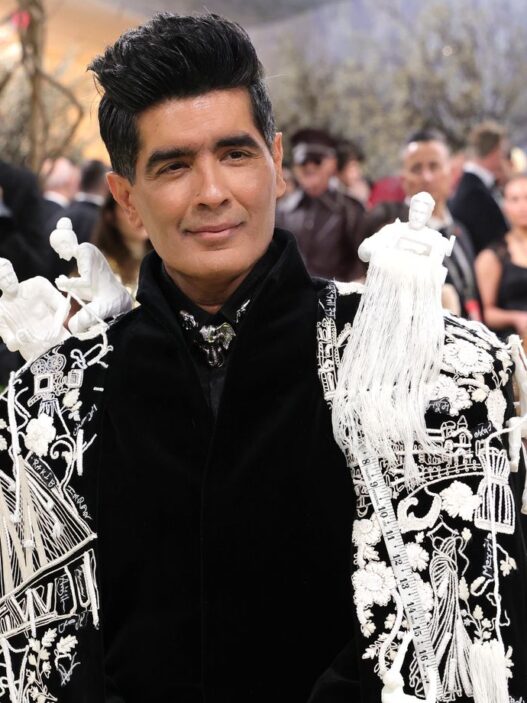50 Artisans, 960 Hours - Is This the Most Collaborative Couture Seen at the Met Gala?