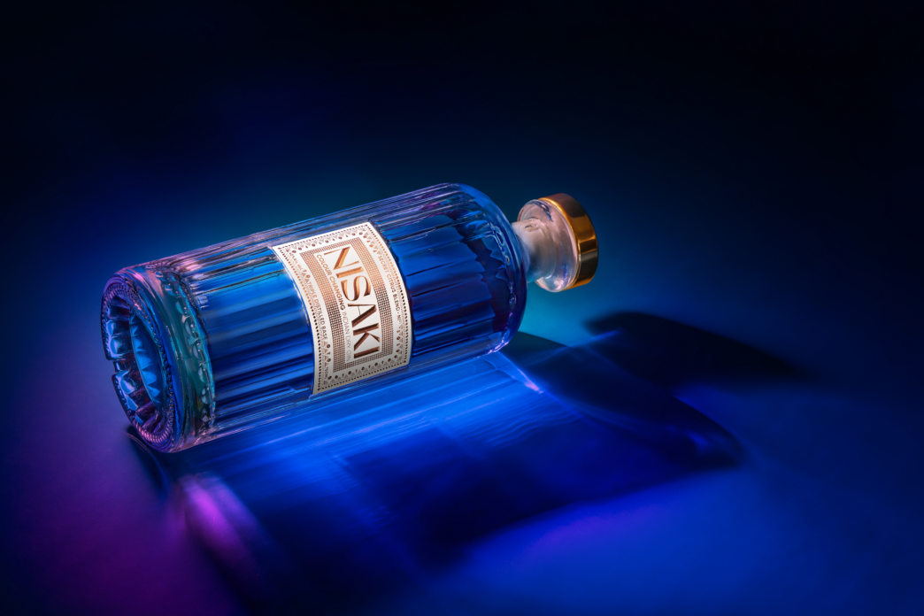 Nisaki Gin: The Colour-Changing Spirit That Turns Every Sip Into an Experience