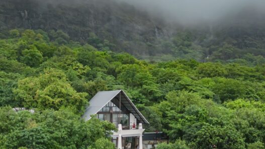 India's Most Beautiful Monsoon Staycations You Need on Your Travel List