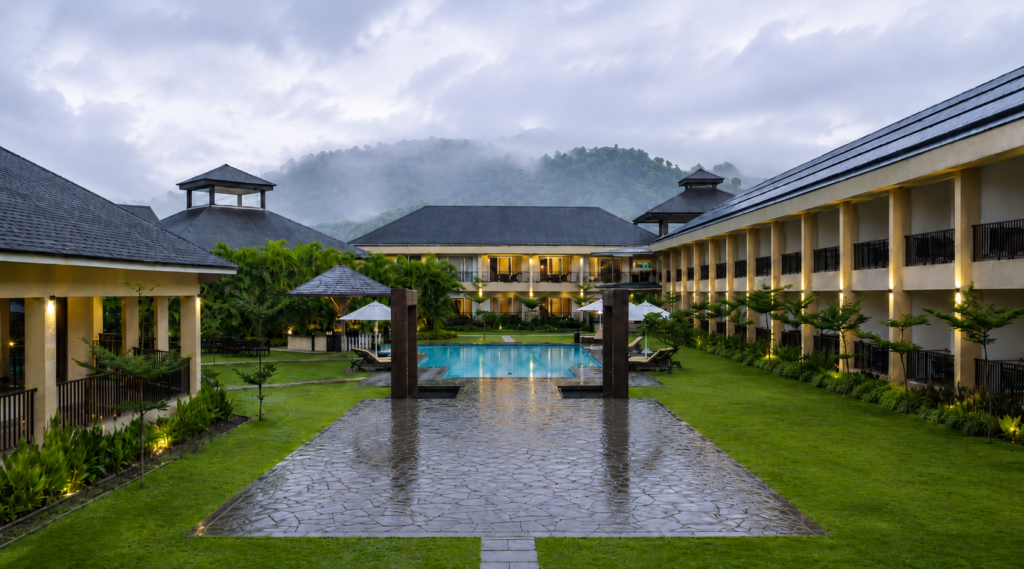 Tropical Retreat by Zuper, Igatpuri
