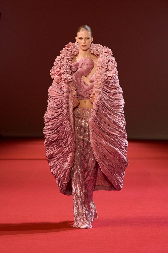 manish malhotra maa collection at pairsh haute couture week