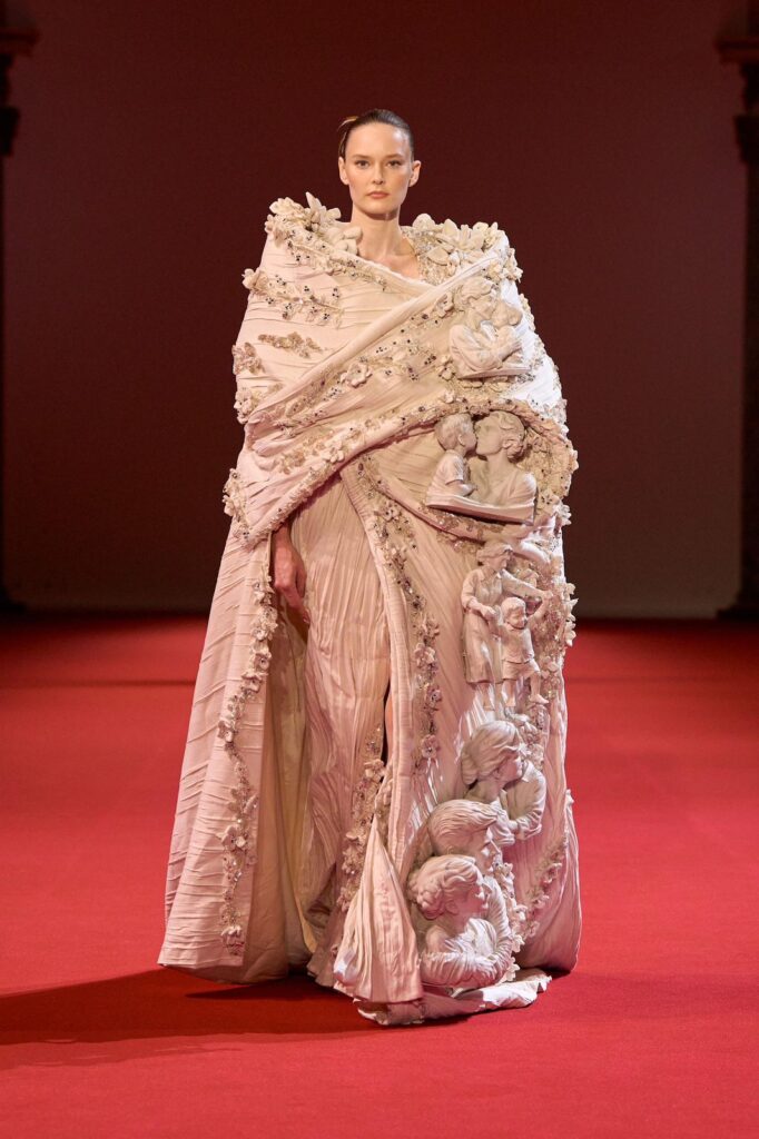 manish malhotra maa collection at pairsh haute couture week