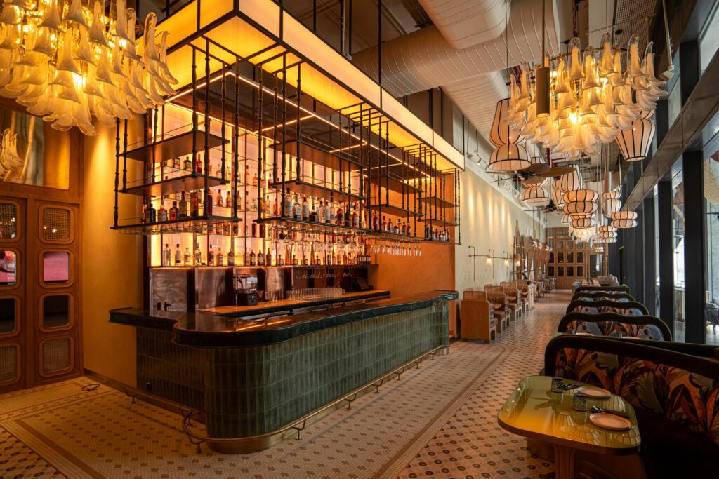 New places, new restaurants in delhi ,mumbai and places to eat new places