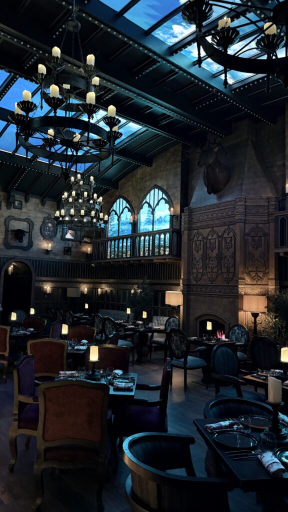 luna et sol review , restaunrant review of luna et sol harry potter theme ongoing