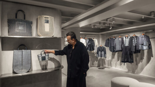 Amit Aggarwal Opens New Flagship Store in Kala Ghoda, Mumbai
